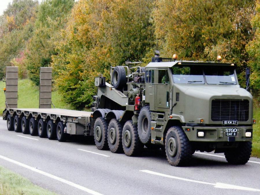  Oshkosh HET M1070F 2002 года  (фото 4 из 4)